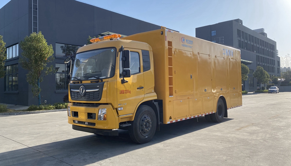 東風天錦3000方排水車